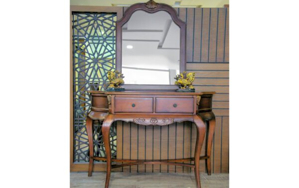 Skylar – Mirror & Console