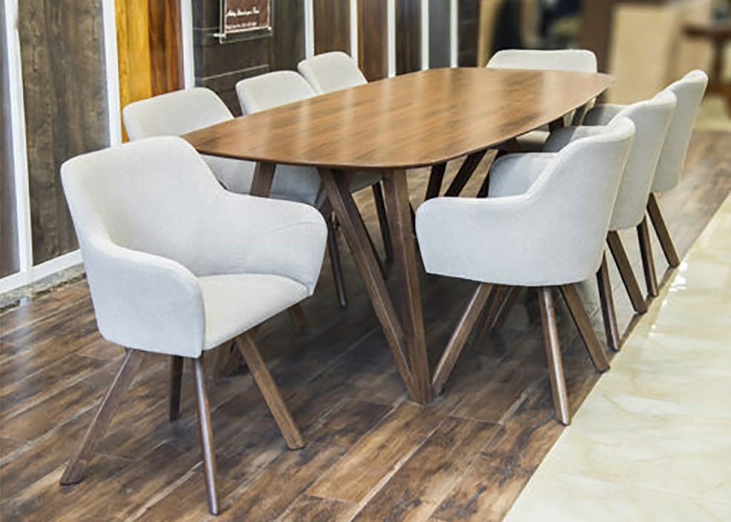 Bess – Dining Table With 8 Chairs