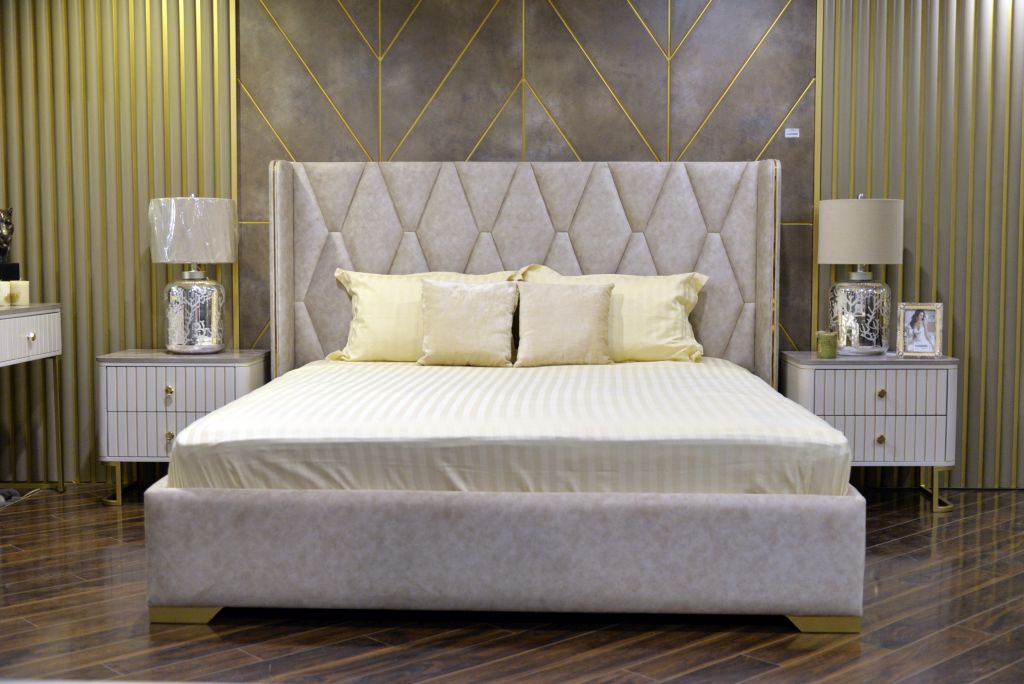 Munich – Back Wall